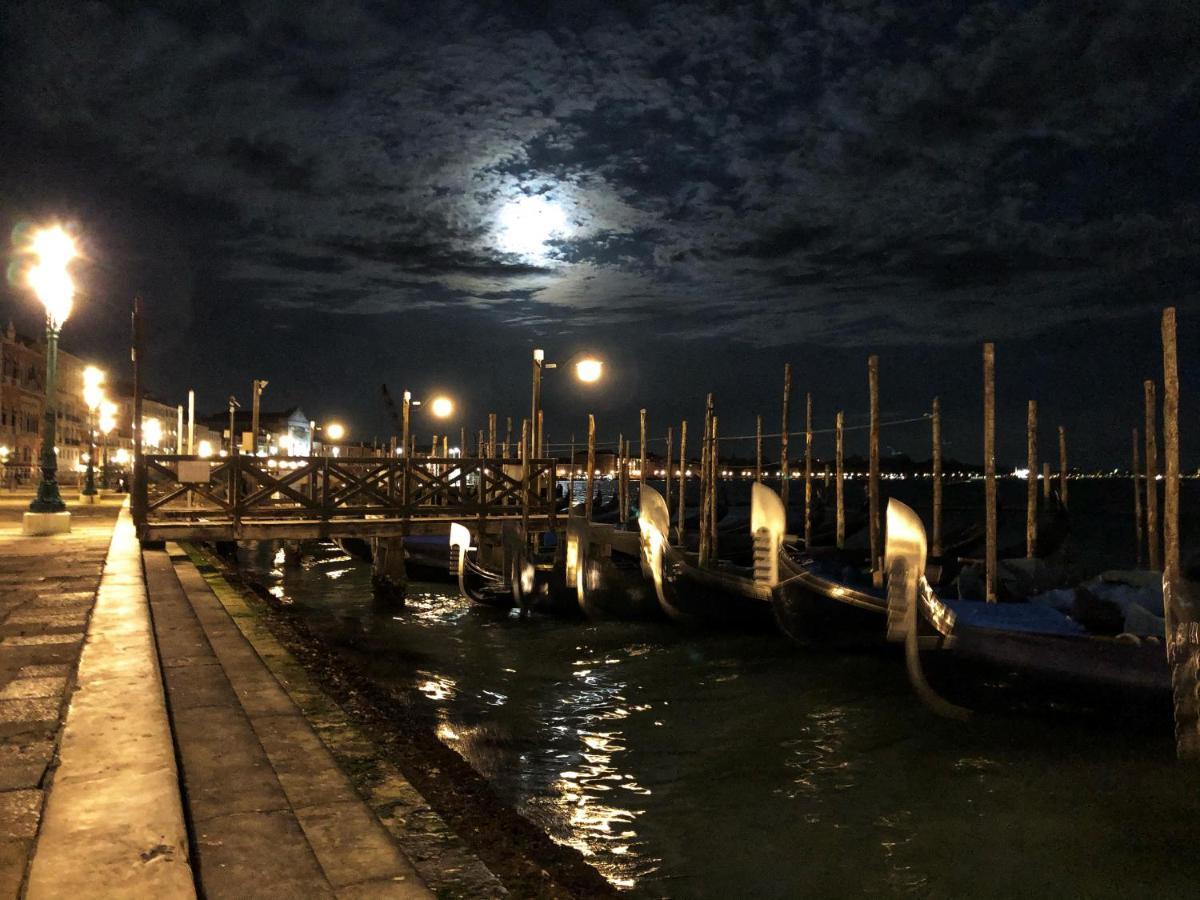 Appartamento Le Vele di Venezia Esterno foto